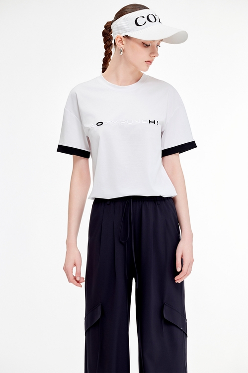 簡約刺繡LOGO上衣,T-Shirt