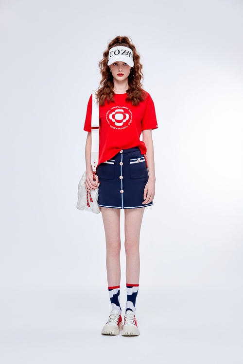 優雅深紅色印花T恤,T-Shirt
