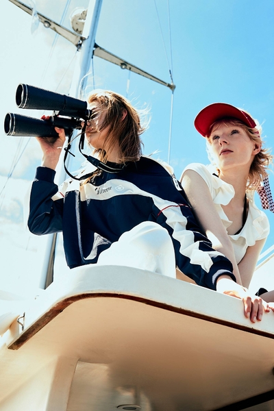 大洋藍拼色運動上衣